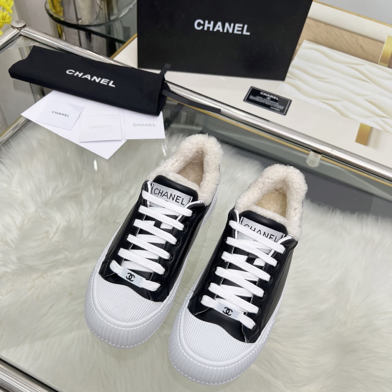 Ch**el sport shoes